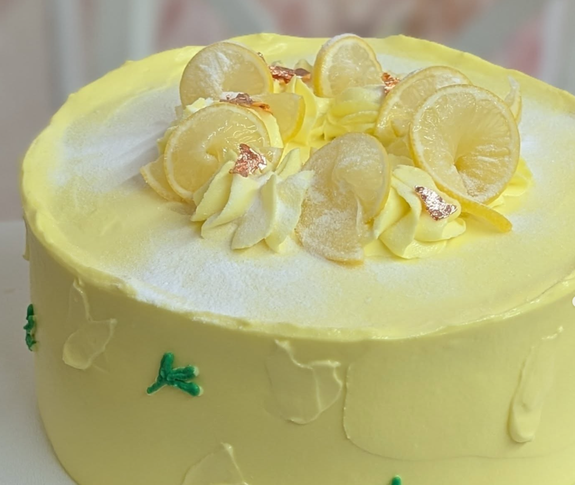 Лимонно-черничный - торты на заказ в Могилёве